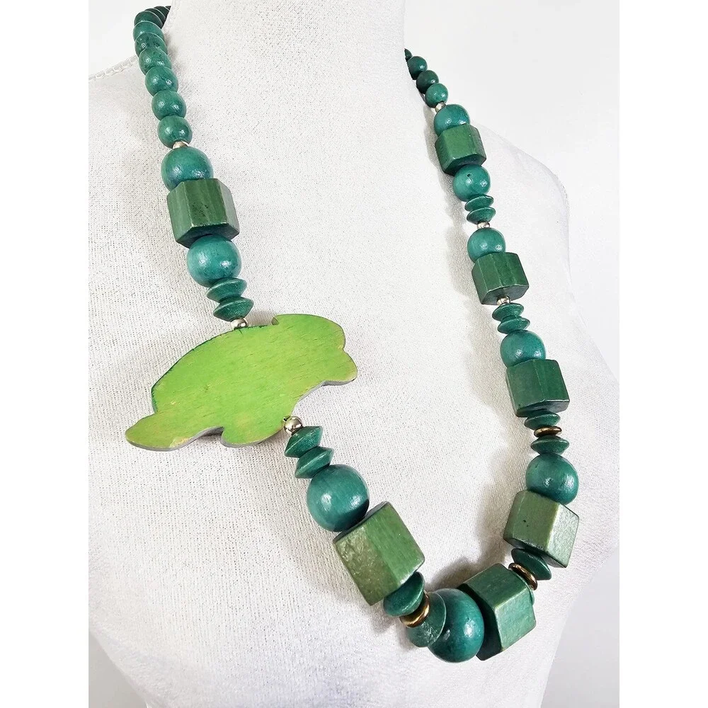 Vintage Wooden Beaded Turtle Bohemian Chunky Green Painted Bead Necklace